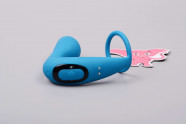 Anální kolík Slingshot II s erekčním kroužkem a dálkovým ovládáním
