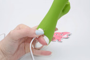 Adore Fingertip rotační tlakový vibrátor na bod G (20,6 cm) + dárek MiniWand