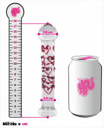 Skleněné dildo Arts Clair Amour v porovnání s plechovkou