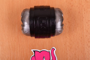 Fleshlight Quickshot Boost, na stole