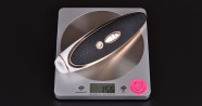 Satisfyer Luxury tlakový vibrátor, na váze