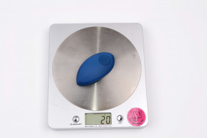 Anální kolík na masáž prostaty Rapture P s dálkovým ovládáním (11 cm) + dárek Anální gel 15 ml, váha