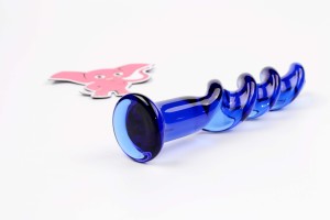 Skleněné dildo Noble Curves (18,5 cm)