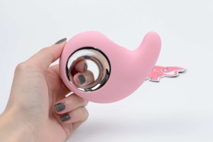 Pulzační a vibrační stimulátor klitorisu Rhytm Rider (9 cm)