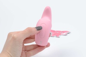 Pulzační a vibrační stimulátor klitorisu Rhytm Rider (9 cm)
