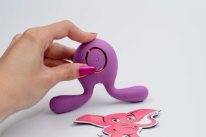 Ouškový vibrátor Little Bunny (10,2 cm)