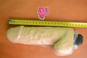 VIBrátor s varlaty BiggBoy 23 x 5 cm