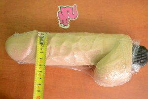 VIBrátor s varlaty BiggBoy 23 x 5 cm