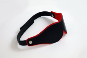 Kožená maska na oči BlackRed