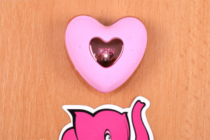 Bezdrátové vibrační vajíčko Pink Love, ovladač na stole