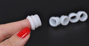 Satisfyer Pro Penguin náhradní násadky, v ruce