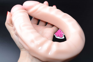 Oboustranné dildo Twinhead, ohýbání