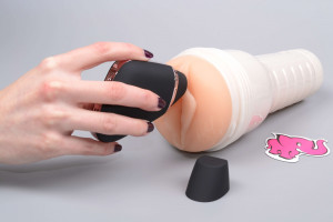 Satisfyer Love Triangle tlakový vibrátor, umělá vagina