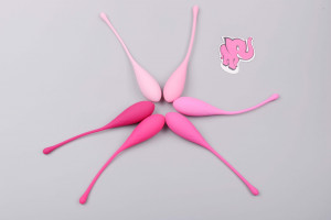 Sada vaginálních činek Deluxe Petite Kegel Balls