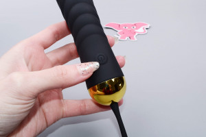 Sada tlakové pomůcky a pulzátoru – Pleasurix Duo, pulzátor, zapínání